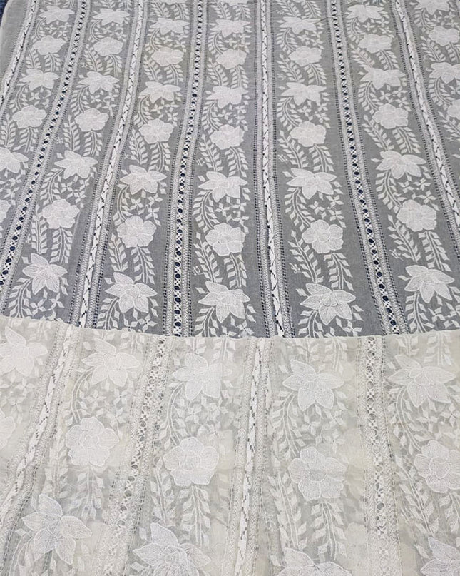 Dyeable Pure China Crinkle with Pakka Tanka + Tarkashi Work Dupatta