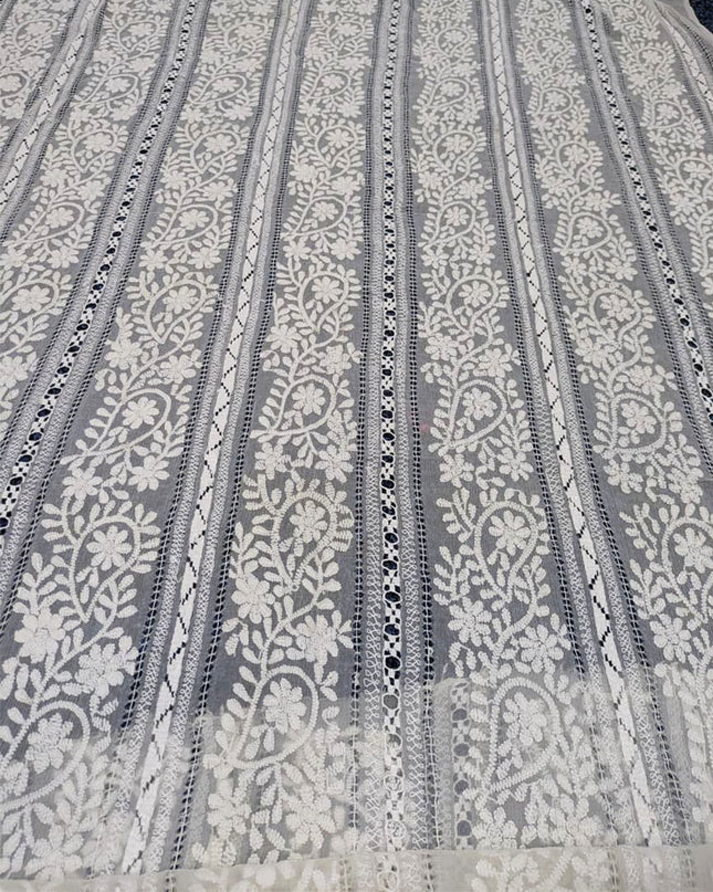 Pure China Crinkle with Pakka Tanka + Tarkashi Work Dyeable Dupatta