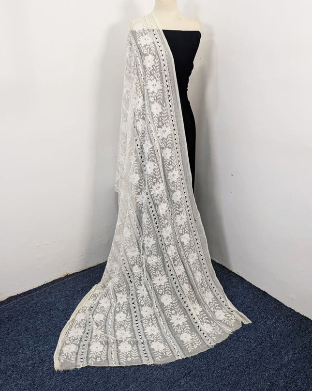 Dyeable Pure China Crinkle with Pakka Tanka + Tarkashi Work Dupatta