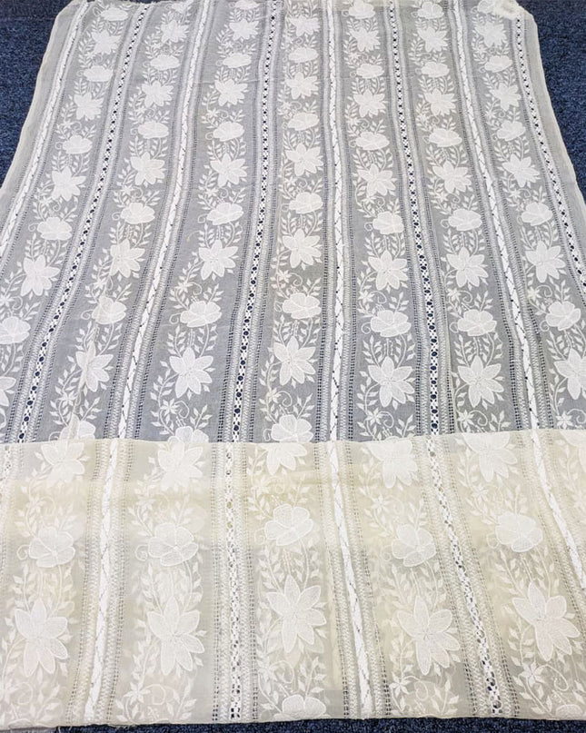 Dyeable Pure China Crinkle with Pakka Tanka + Tarkashi Work Dupatta