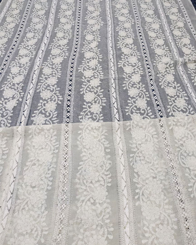Dyeable Pure China Crinkle with Pakka Tanka + Tarkashi Work Dupatta