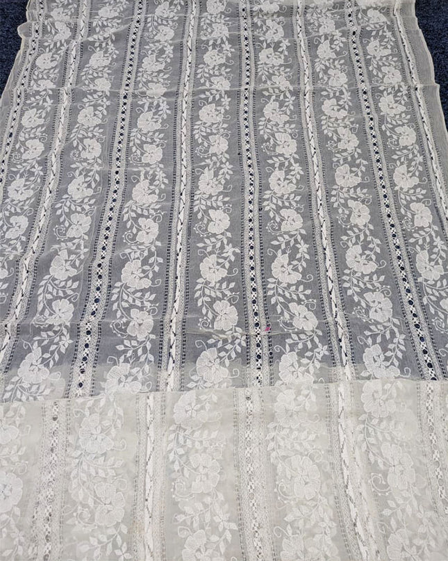 Dyeable Pure China Crinkle with Pakka Tanka + Tarkashi Work Dupatta