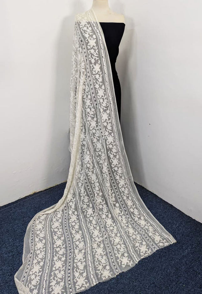 Dyeable Pure China Crinkle with Pakka Tanka + Tarkashi Work Dupatta