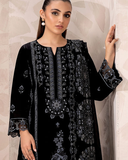 Embroidered Karandi Lawn with Crinkle Chiffon Dupatta 3Pc - Mah e Rooh (Mehak)