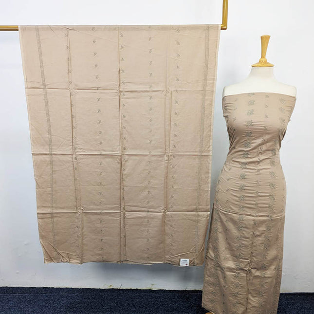 Lawn with Embroidered Work & Chiffon Dupatta 3PC Unstitched