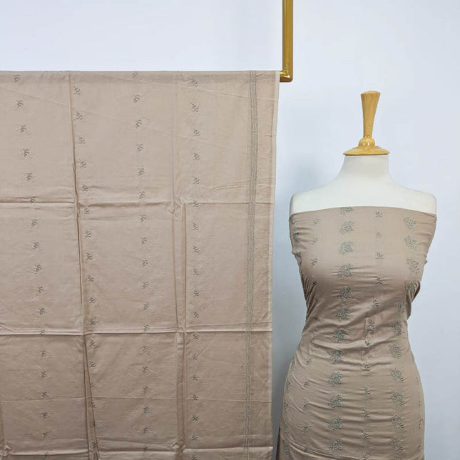 Lawn with Embroidered Work & Chiffon Dupatta 3PC Unstitched