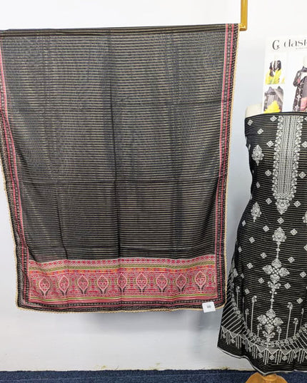 Embroidered Doria Lawn with Printed Dupatta 3PC Unstitched