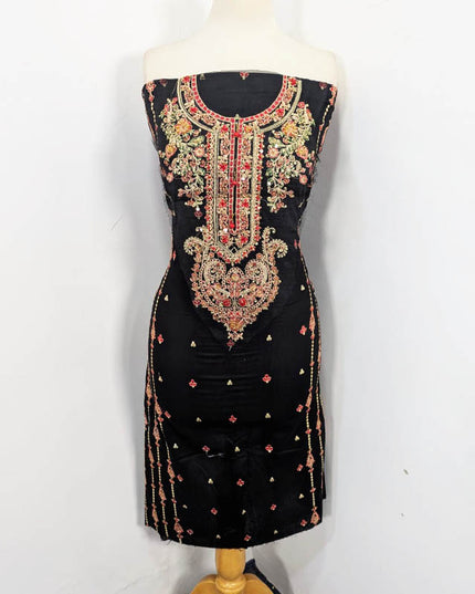 Embroidered Lawn with Chiffon Dupatta 3PC Unstitched