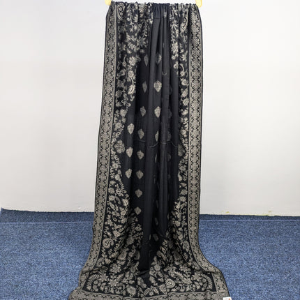 Collection image for: Shawls
