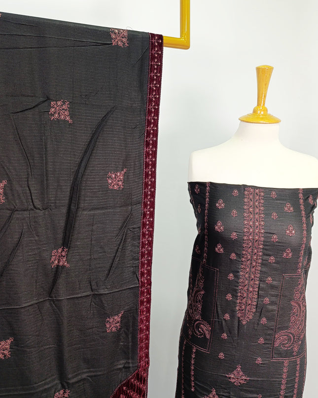 Fancy Dhanak Embroidered winter suit
