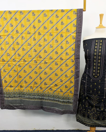 Embroidered Lawn with Diamond Dupatta 3PC Unstitched