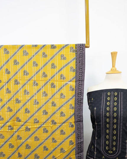 Embroidered Lawn with Diamond Dupatta 3PC Unstitched