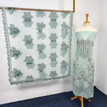 Load image into Gallery viewer, Embroidered Lawn With Organza Net Dupatta
