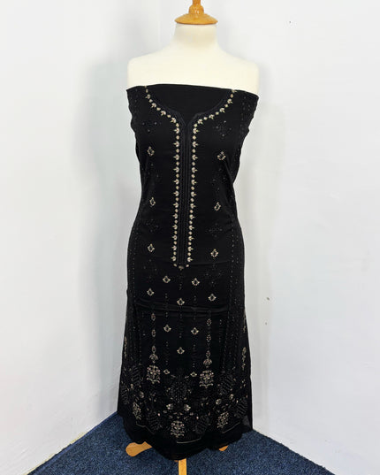 Fancy Embroidered Lawn With Chikankari Work