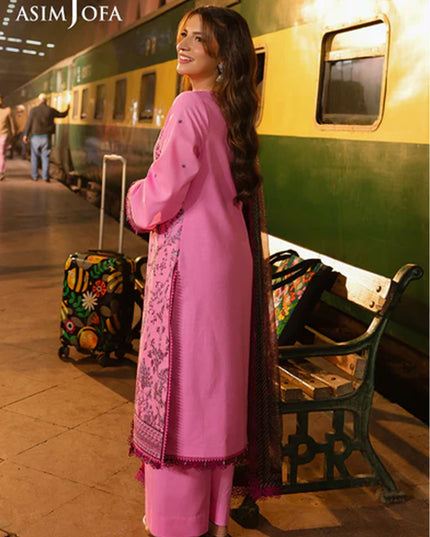 Fancy Embroidered Lawn With Chiffon Dupatta