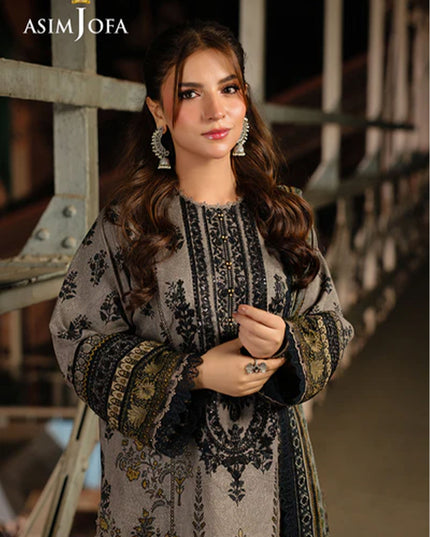 Fancy Embroidered Lawn With Chiffon Dupatta