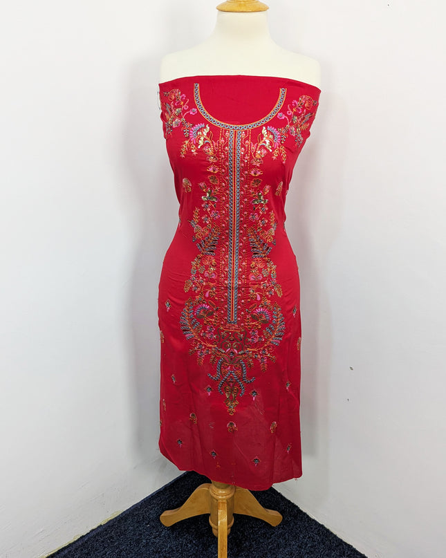 Fancy Embroidered Lawn With Chiffon Dupatta