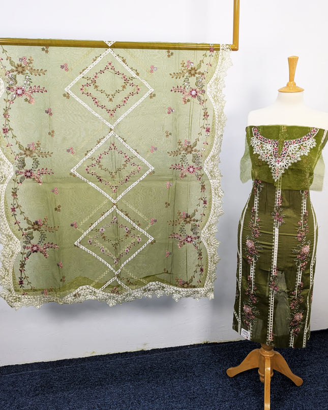 Fancy Embroidered Lawn With Organza Dupatta