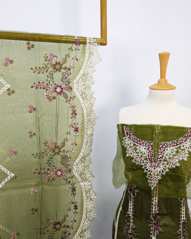 Fancy Embroidered Lawn With Organza Dupatta