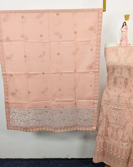 Heavy Embroidered Lawn With Aplic Pallu Dupatta 3PC Unstitched