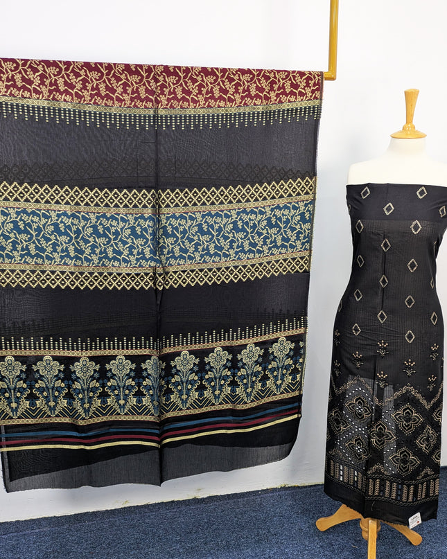 Fancy Embroidered Lawn Full Jaal Work With Banarasi Dupatta