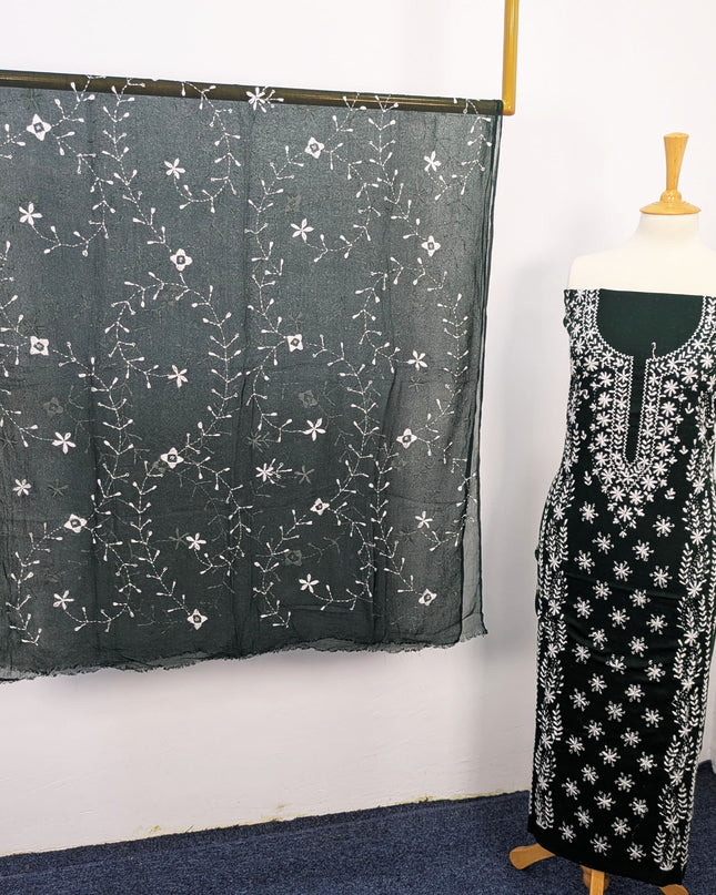 Handmade Pakka Tanka Embroidered Lawn 3pc Unstitched