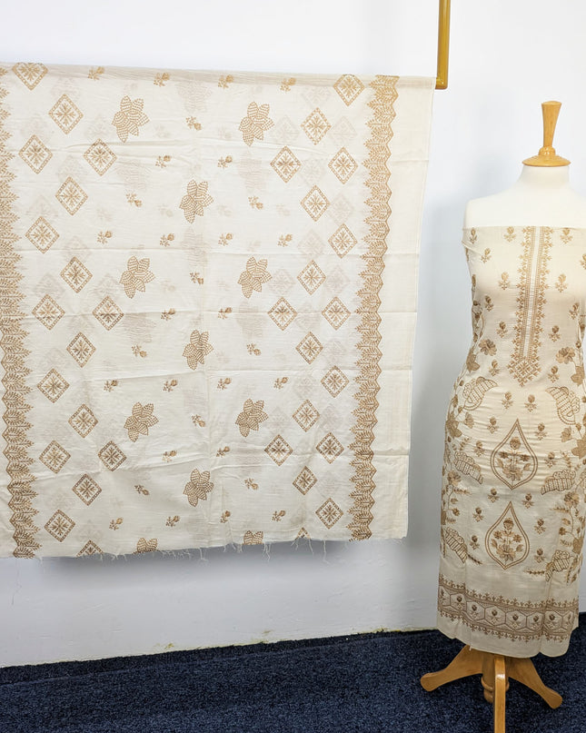 Fancy Embroidered Lawn 3piece Unstitched