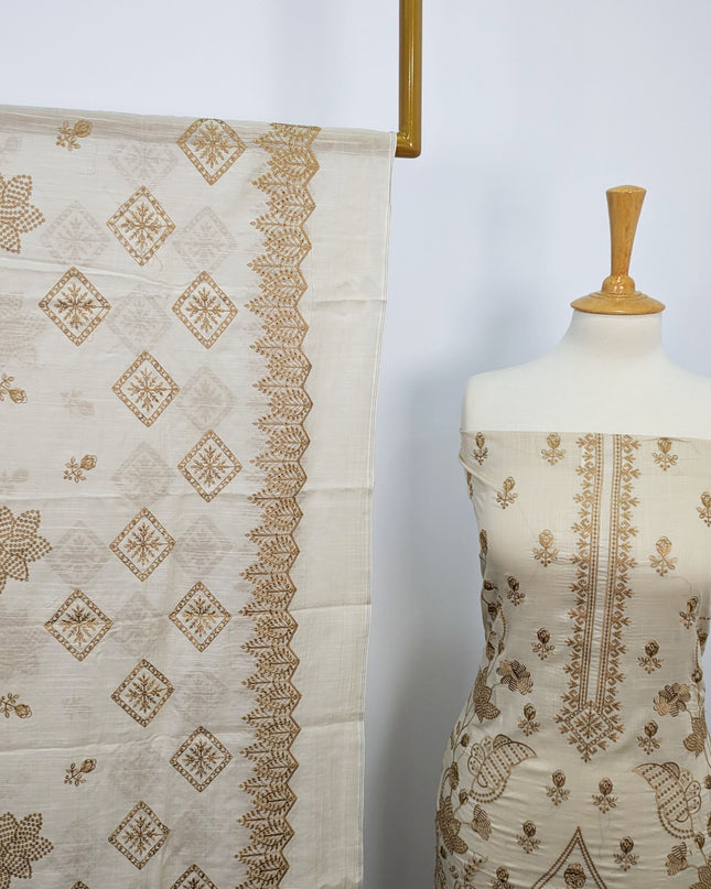 Fancy Embroidered Lawn 3piece Unstitched