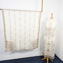 Load image into Gallery viewer, Embroidered lawn With Chiffon Dupatta
