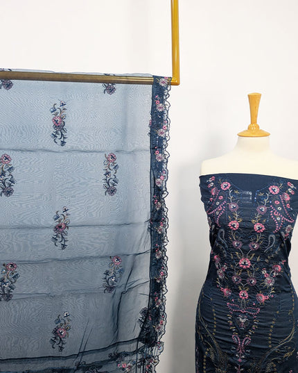 Embroidered lawn With Organza Dupatta