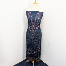 Load image into Gallery viewer, Embroidered lawn With Organza Dupatta
