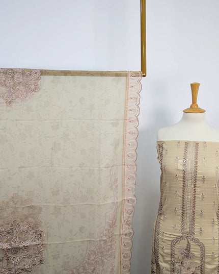 3PC Unstitched Lawn With Complimentary Clutch