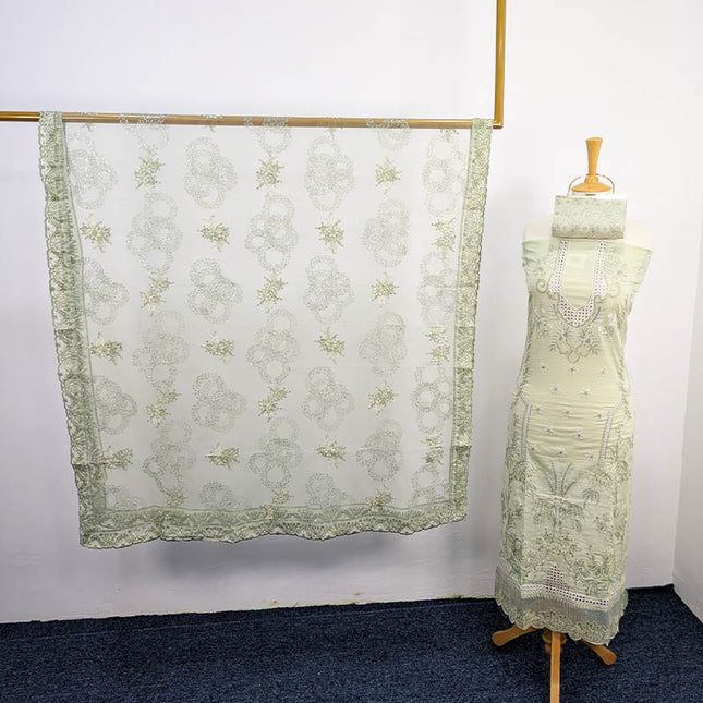 3PC Unstitched Lawn With Complimentary Clutch