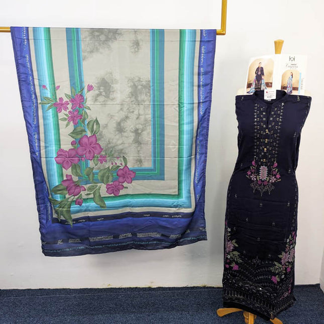 Embroidered Leather Peach With Printed Shawl  - Tawakal