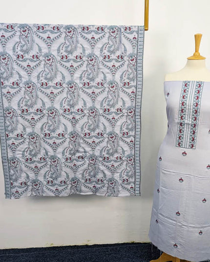 Embroidered Karandi 3PC Unstitched - Bareeze