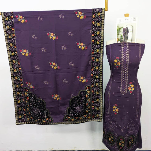 Embroidered Dhanak With Tilla Velvet Motive Work 3PC Unstitched - Komal