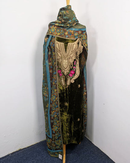 Kashimiri Embroidered French Velvet with Pure Indian Kani Shawl 3Pc/2Pc Unstitched