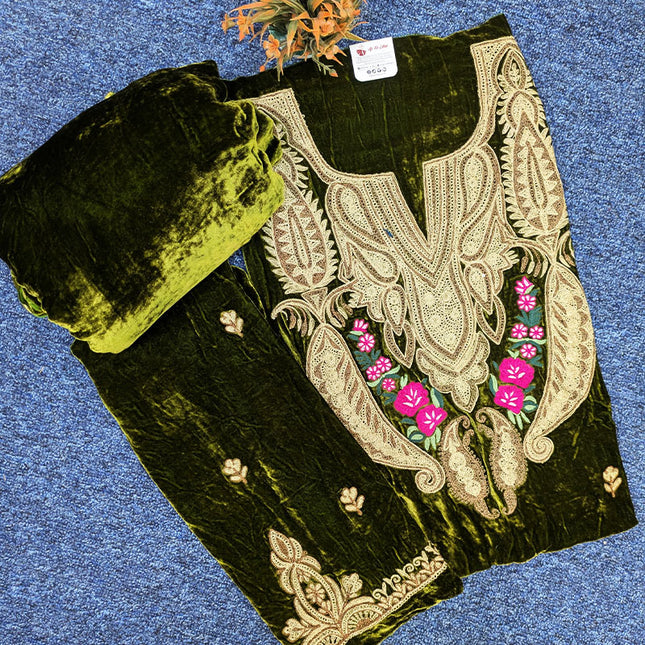 Tilla Embroidered French Velvet with Pure Indian Kani Shawl 3Pc/2Pc Unstitched