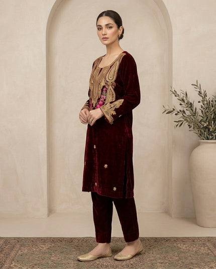 Tilla Embroidered French Velvet with Pure Indian Kani Shawl 3Pc/2Pc Unstitched