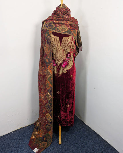 Tilla Embroidered French Velvet with Pure Indian Kani Shawl 3Pc/2Pc Unstitched