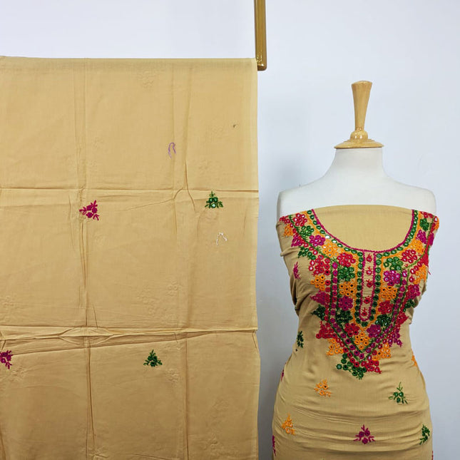 Lawn with Balochi Pakka Tanka + Mirror Work 3Pc Unstitched