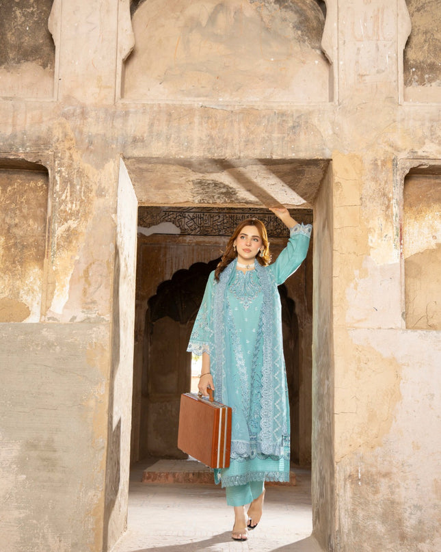 Embroidered Self Jaquard Lawn + Crinkle Chiffon Dupatta - Mah e Rooh (Floral Atelier)