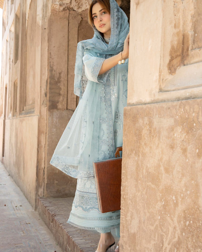 Exclusive Embroidered Self Jaquard Lawn + Net Dupatta - Mah e Rooh (Floral Atelier)