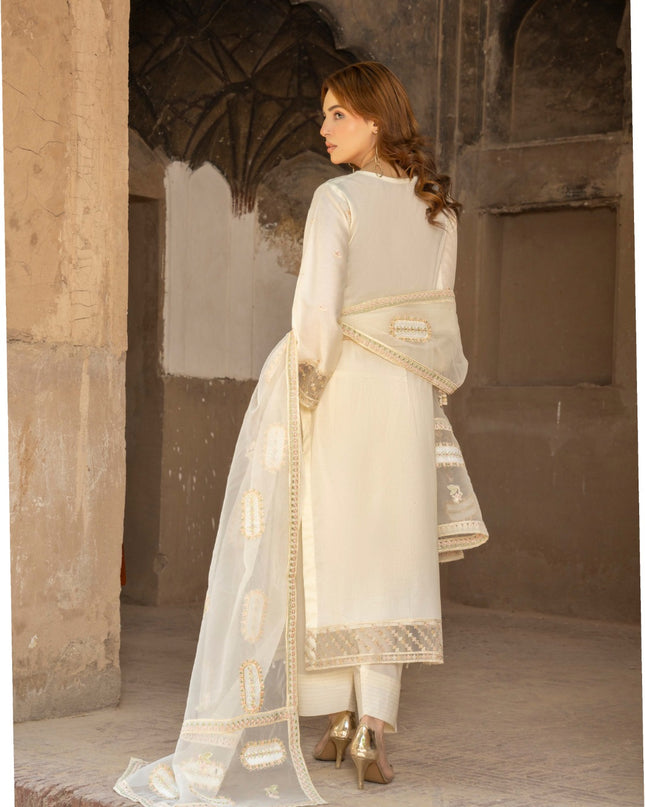 Fancy Embroidered Self Jaquard Lawn + Organza Dupatta - Mah e Rooh (Floral Atelier)