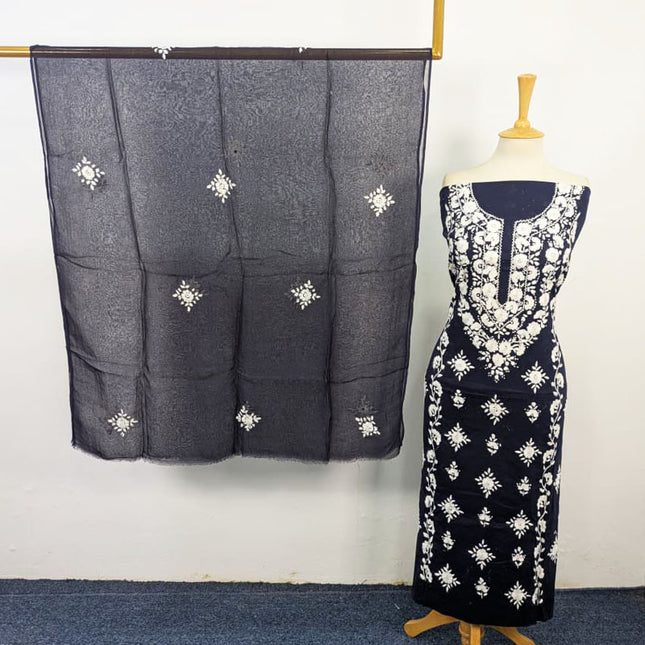 Lawn with Handmade Pakka Tanka Work & Chiffon Dupatta 3Pc Unstitched