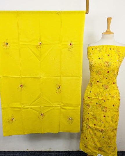 Lawn with Handmade Full Jaal Kacha Tanka Work 3Pc Unstitched