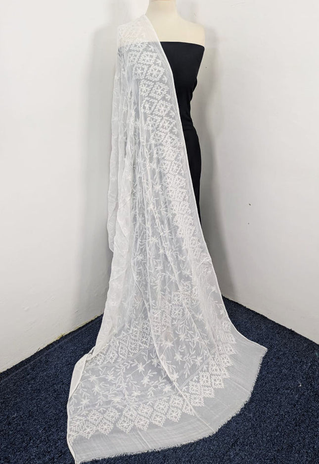 Crinkle Chiffon with Pakka Tanka + Georgette Jaal Work Dyeable Dupatta