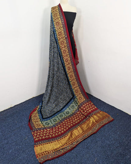 Handmade Mukesh Work Pure Indian Gajji Silk Dupatta (Ready To Wear)